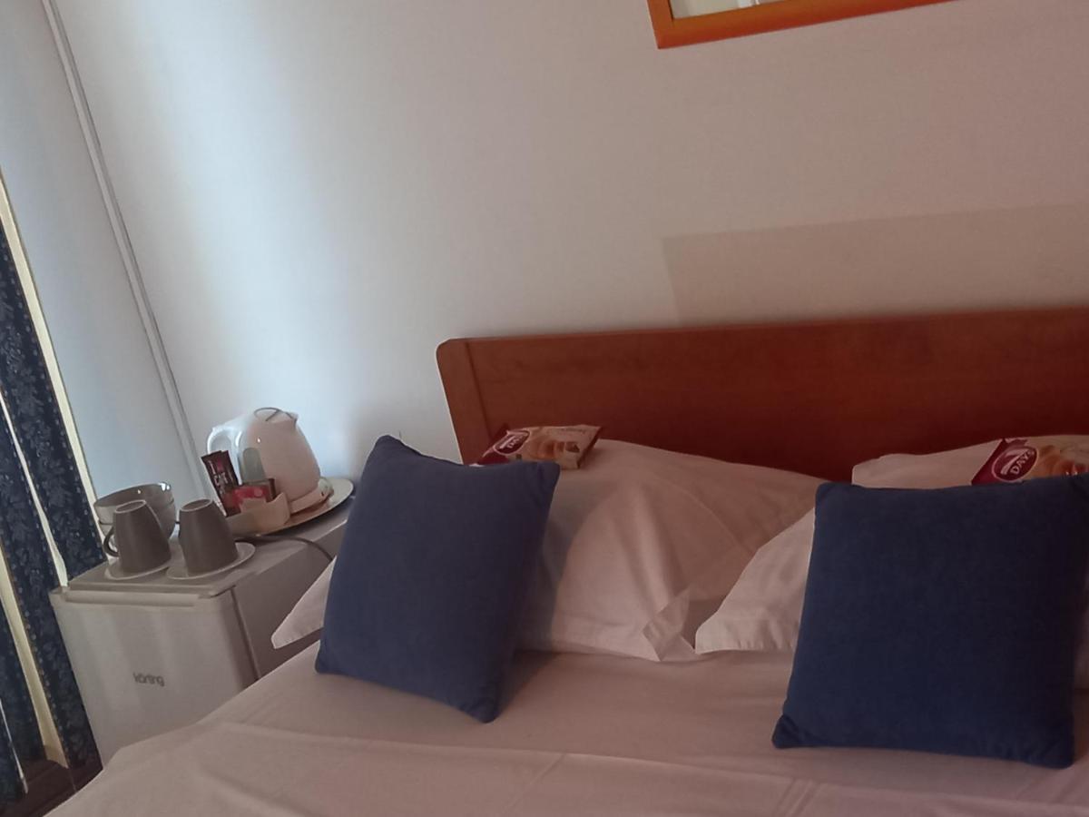 Salyna "Rooms Bela" Icici Ngoại thất bức ảnh