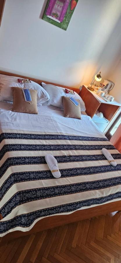 Salyna "Rooms Bela" Icici Ngoại thất bức ảnh