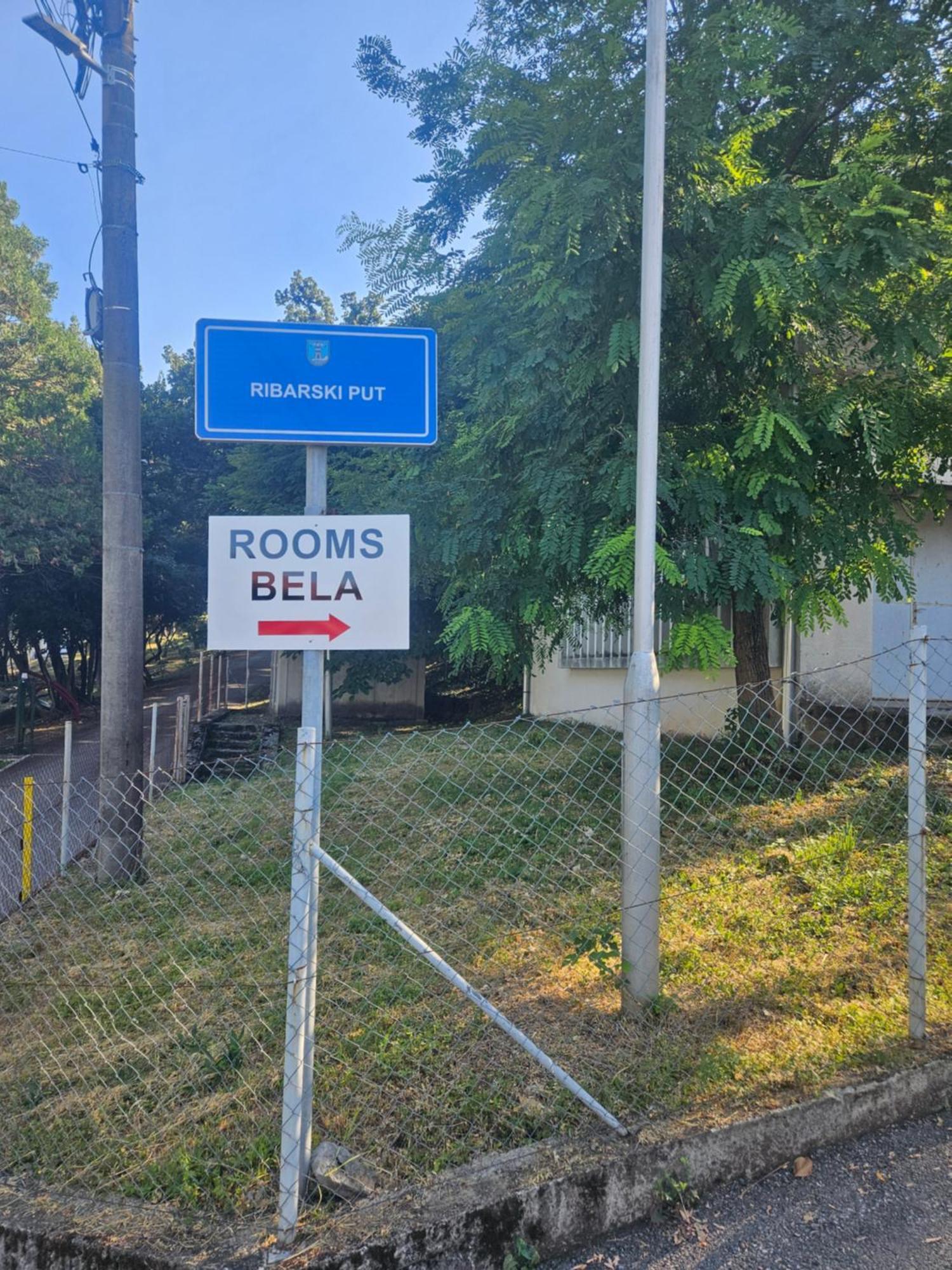 Salyna "Rooms Bela" Icici Ngoại thất bức ảnh